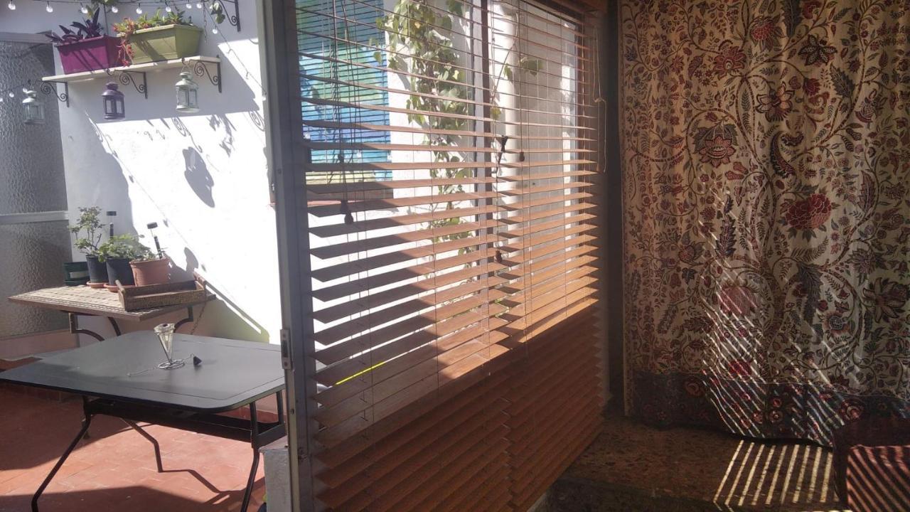 Naturalia: La Casita Con Patio Caceres Exterior photo